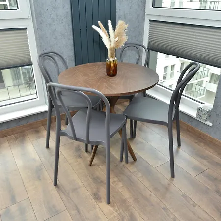 Nova 1 Nad Odra * Estetino