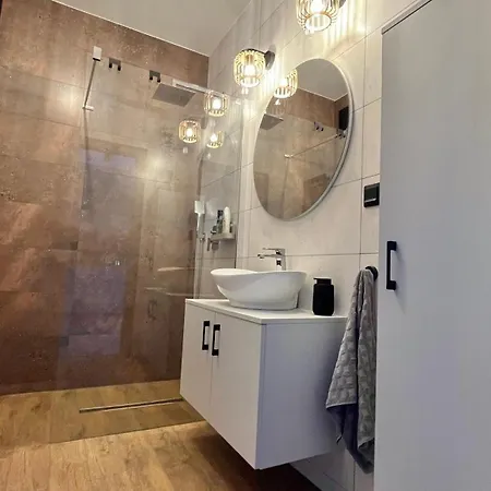 Nova 1 Nad Odra Apartamento